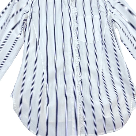 Theory Women’s Small White Blue Striped Button Up Lace Trim Blouse - Picture 5 of 9